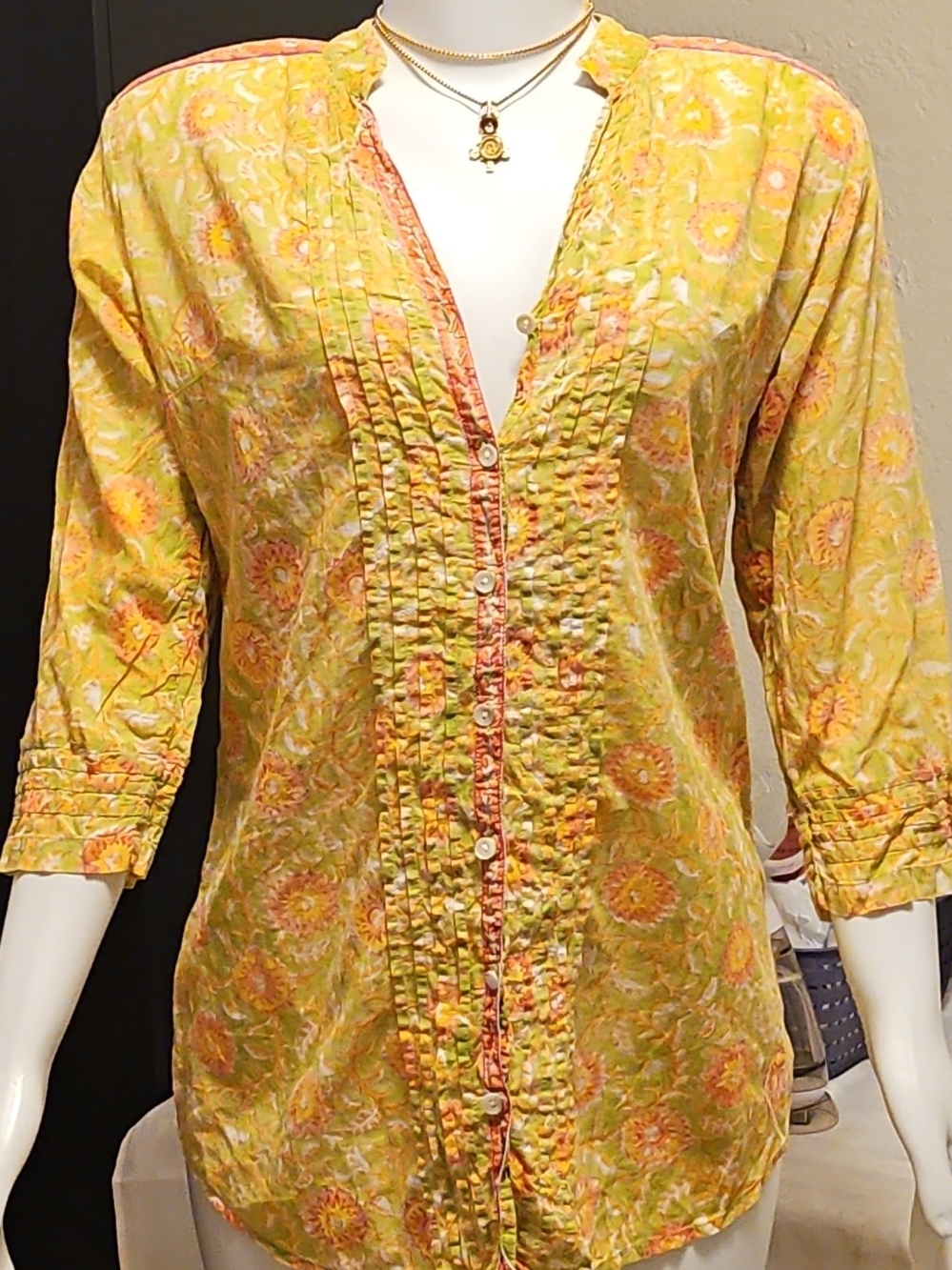 Soma Yellow Floral Pintuck Button-Front Shirt